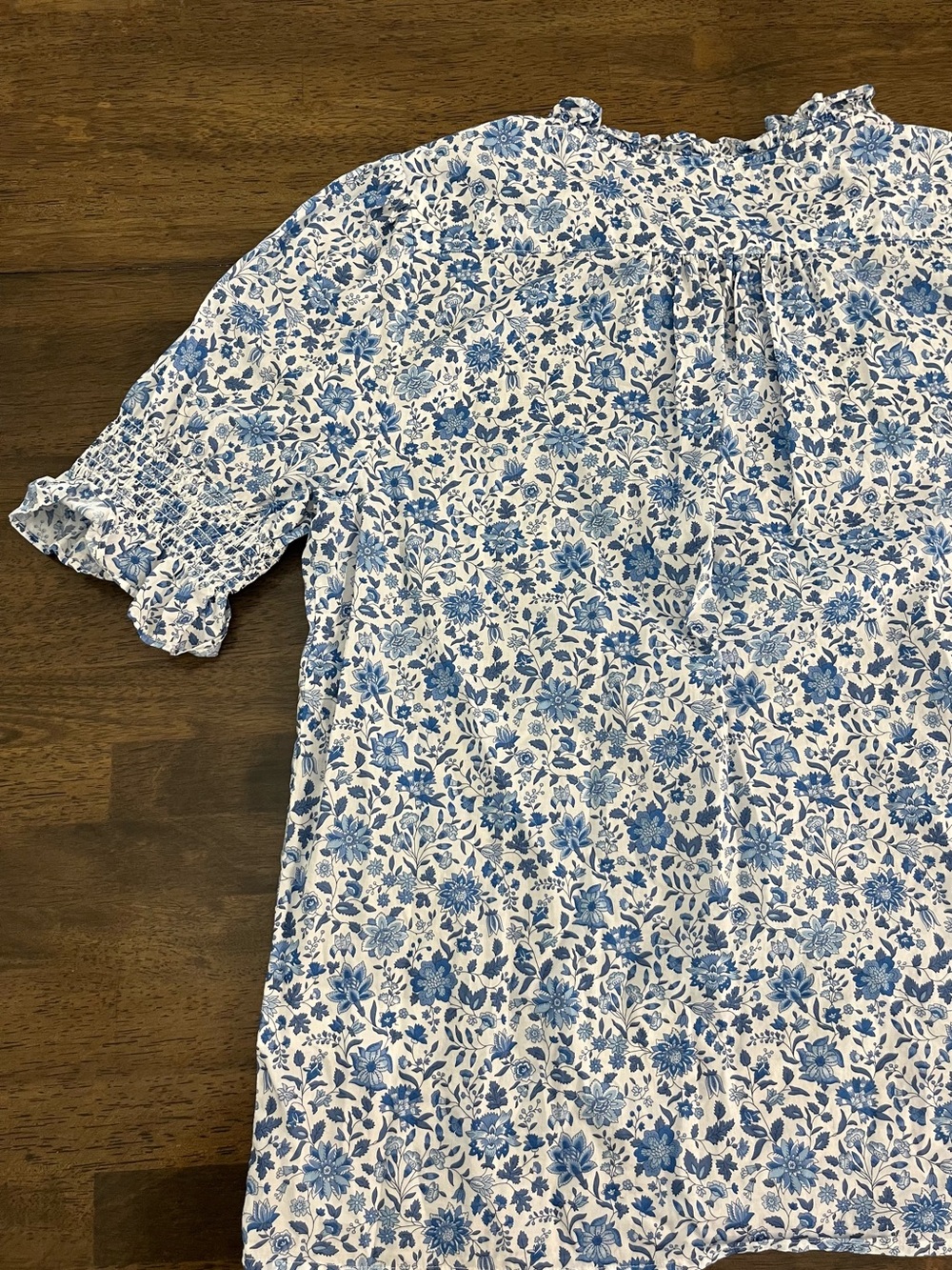 J. Crew Ruffleneck Keyhole Top in Liberty Grace Emily Bell fabric Cotton Medium - Picture 7 of 16